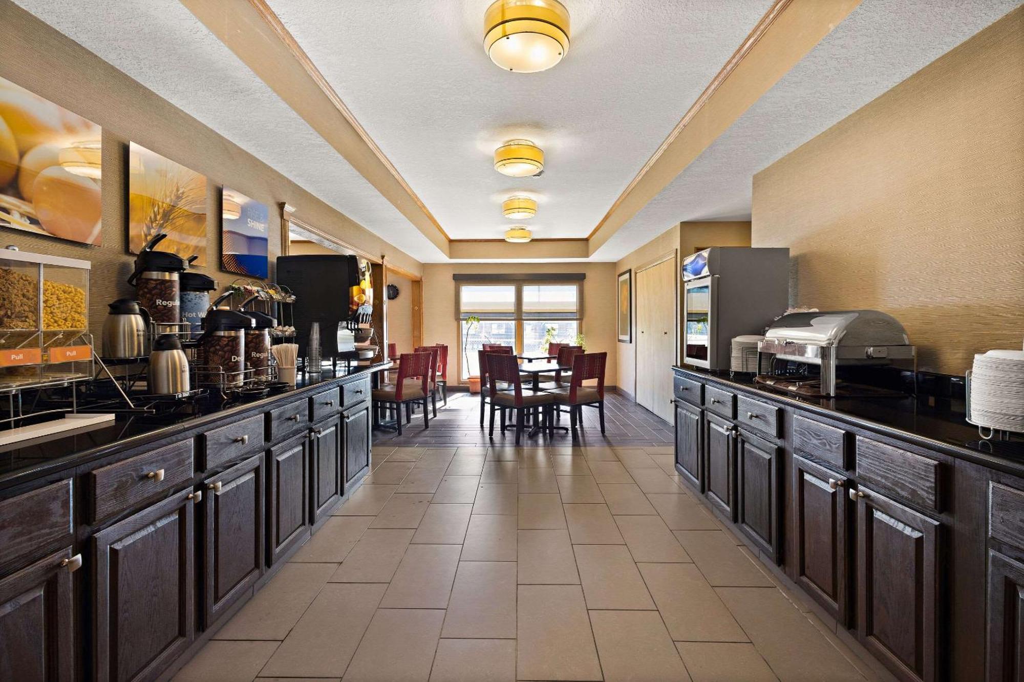 Comfort Inn Huntington Near University Extérieur photo