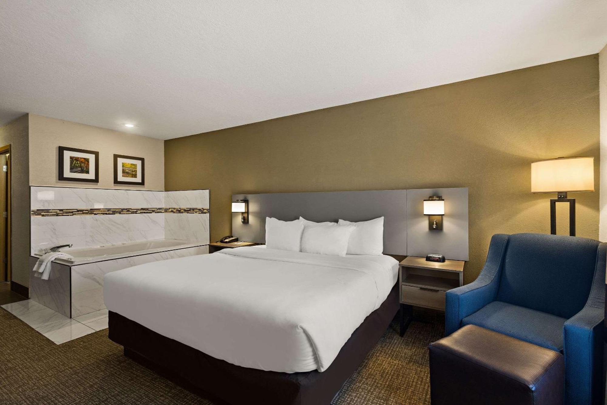 Comfort Inn Huntington Near University Extérieur photo
