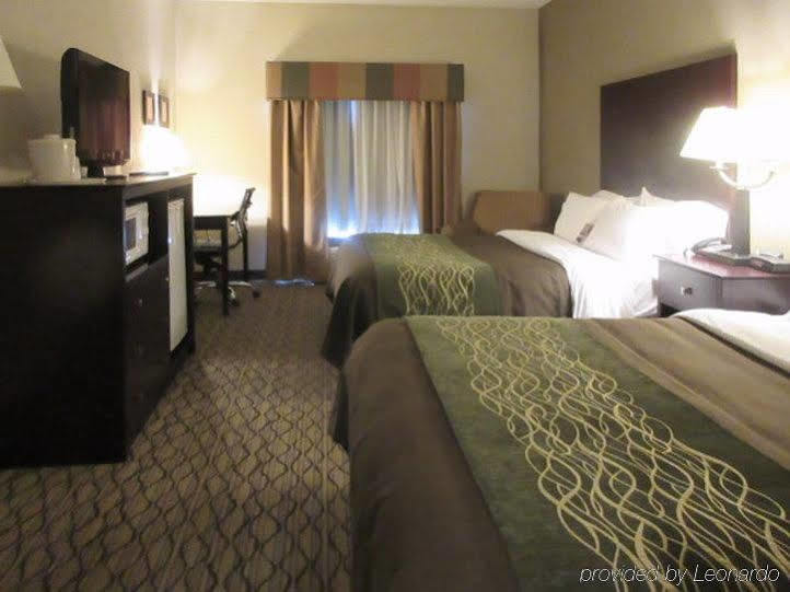 Comfort Inn Huntington Near University Extérieur photo
